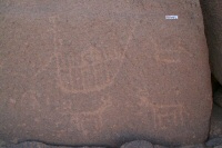Large boats and cattle motifs from US310
