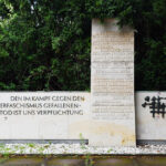Wand zum Gedenken an den Widerstand von Hochschulangehörigen