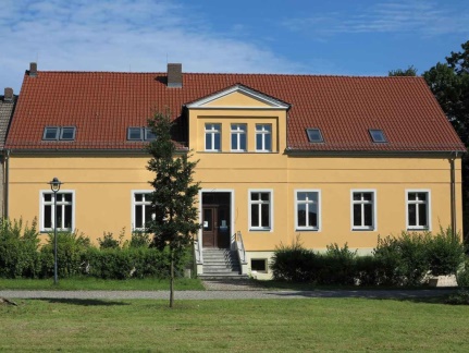 Gebäude des Internationalen Archivs für Heilpädagogik in Trebnitz